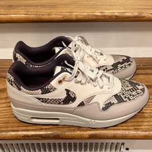 Women's Nike Air Max Cream and Black Snake Print Sneakers